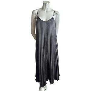 Club Monaco Grey Silky Pleated V Neck Spaghetti Strap Maxi Dress Size 00